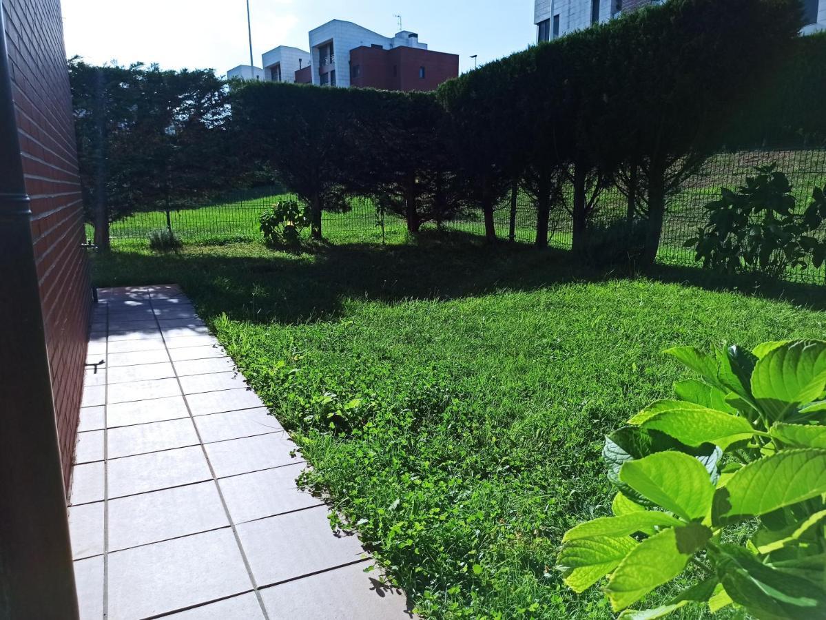 Bajo Con Jardin Privado Apartment Santander Exterior foto